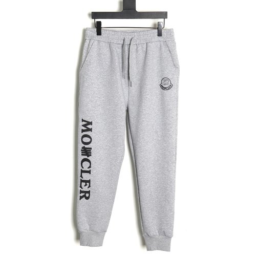 Moncler pocket logo lettering print trousers,Moncler