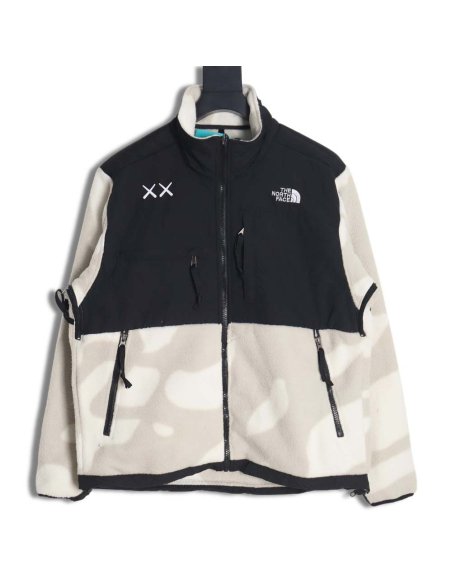 The North Face x KAWS North Face joint model FW23 1995 Denali Logo printed color block zipper fleece long-sleeved jacket,The Nor