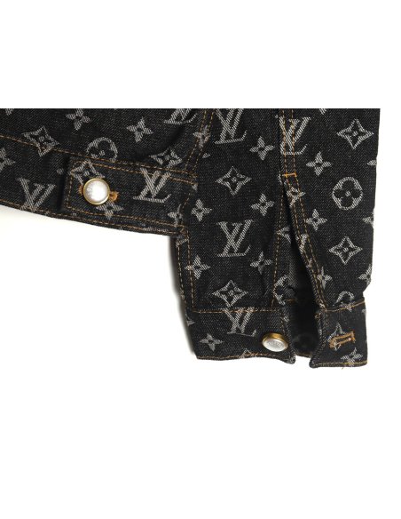 Louis Vuitton FA all-over printed peak collar denim jacket,Louis Vuitton