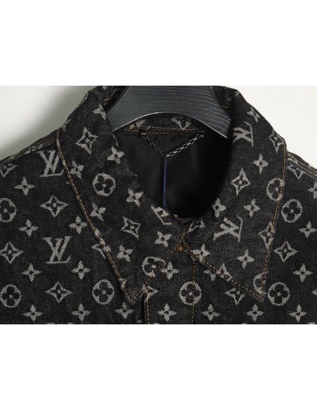 Louis Vuitton FA all-over printed peak collar denim jacket,Louis Vuitton