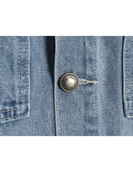 Louis Vuitton laser-positioned LoGo distressed denim jacket,Louis Vuitton