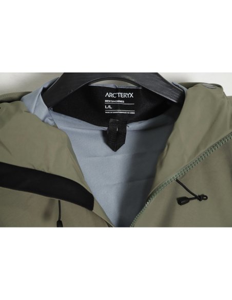 ARCTERYX Alpha SV Outdoor Hardshell Jacket TSK2,Arcteryx