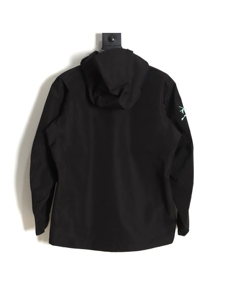 Arc`teryx Year of the Rabbit limited color logo hard shell jacket,Arcteryx