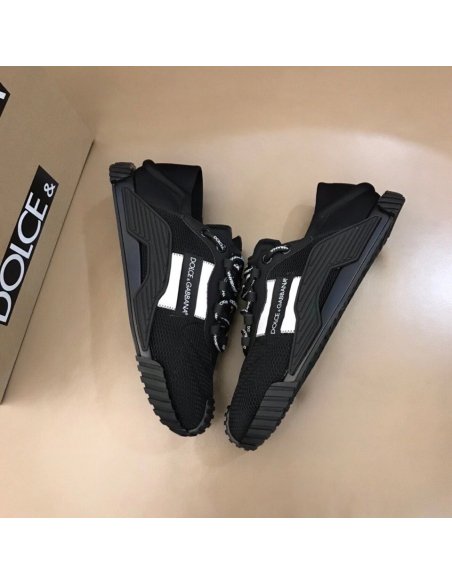Dolce Gabbana Mens NS1 Slip-on Sneakers In Black Mesh