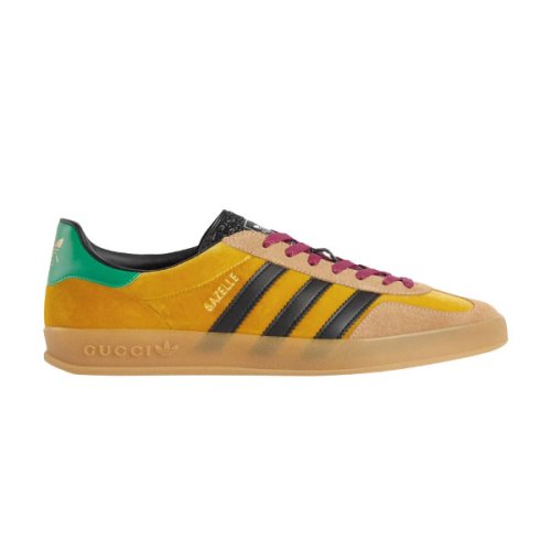FashionStatement,GUCCI,IconicStyle,ItalianCraftsmanship,LuxuryFootwear,SNEAKER