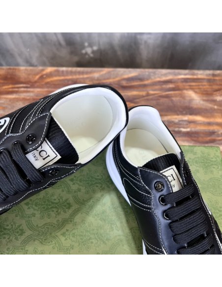 FashionStatement,GUCCI,IconicStyle,ItalianCraftsmanship,LuxuryFootwear,SNEAKER