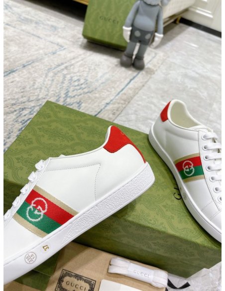 GUCCI,Lowtop,LuxuryFootwear,SNEAKER