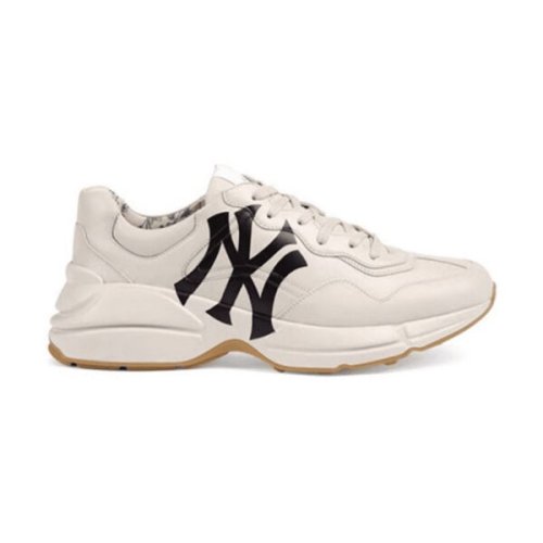 FashionStatement,GUCCI,IconicStyle,ItalianCraftsmanship,LuxuryFootwear,SNEAKER