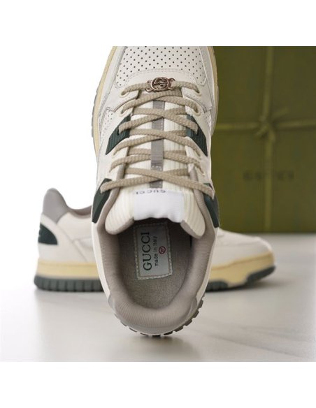 FashionStatement,IconicStyle,ItalianCraftsmanship,LuxuryFootwear,SNEAKER