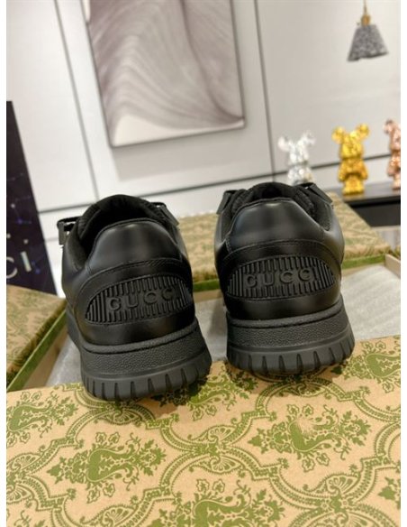 FashionStatement,GUCCI,IconicStyle,ItalianCraftsmanship,LuxuryFootwear,SNEAKER