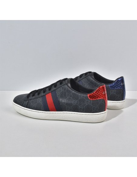 FashionStatement,GUCCI,LuxuryFootwear,SNEAKER