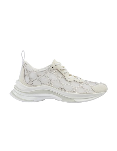 FashionStatement,GUCCI,IconicStyle,ItalianCraftsmanship,LuxuryFootwear,SNEAKER