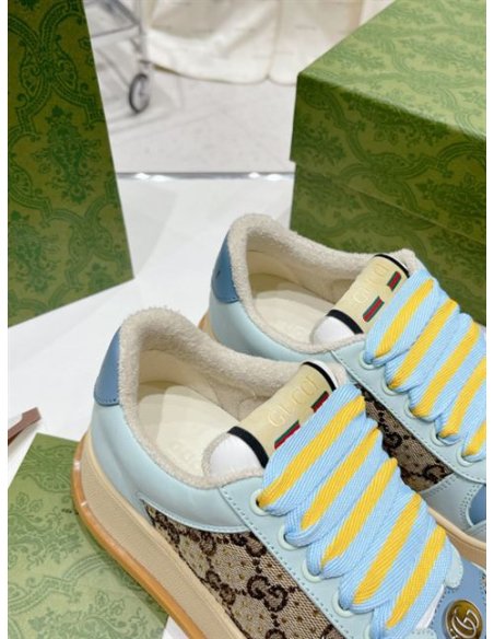 FashionStatement,GUCCI,IconicStyle,ItalianCraftsmanship,LuxuryFootwear,SNEAKER