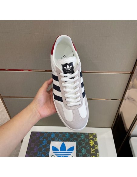 FashionStatement,GUCCI,Lowtop,LuxuryFootwear,SNEAKER