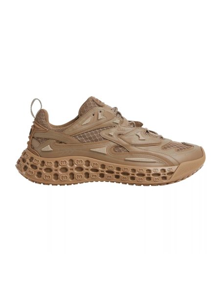 FashionStatement,FOOTWEAR,GUCCI,ItalianCraftsmanship,LuxuryFootwear,SHOES FOR MEN,Sneakers
