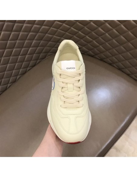 FashionStatement,GUCCI,IconicStyle,ItalianCraftsmanship,LuxuryFootwear,SNEAKER