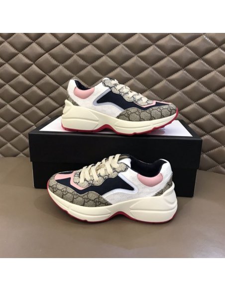 FashionStatement,GUCCI,IconicStyle,ItalianCraftsmanship,LuxuryFootwear,SNEAKER