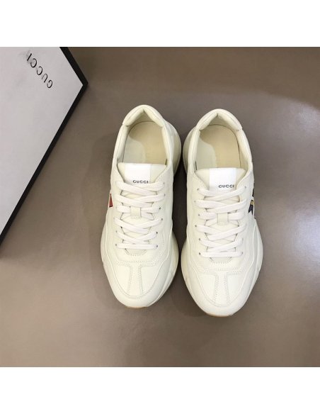 FashionStatement,GUCCI,IconicStyle,ItalianCraftsmanship,LuxuryFootwear,SNEAKER