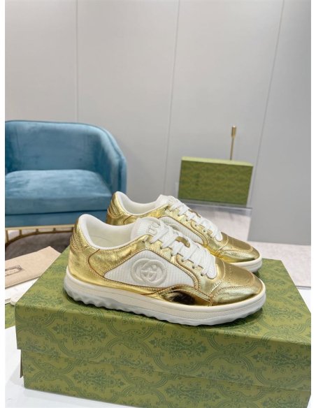 FashionStatement,GUCCI,IconicStyle,ItalianCraftsmanship,LuxuryFootwear,SNEAKER