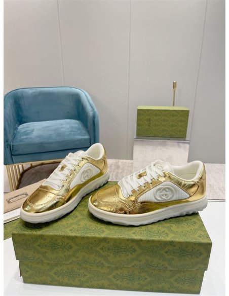 FashionStatement,GUCCI,IconicStyle,ItalianCraftsmanship,LuxuryFootwear,SNEAKER