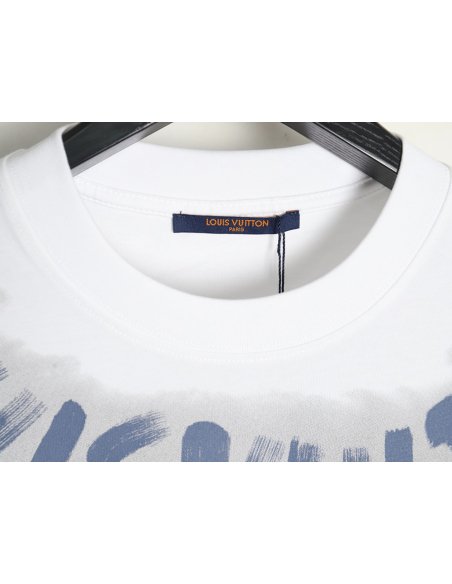Louis Vuitton collar graffiti letters printed large logo short-sleeved T-shirt,Louis Vuitton